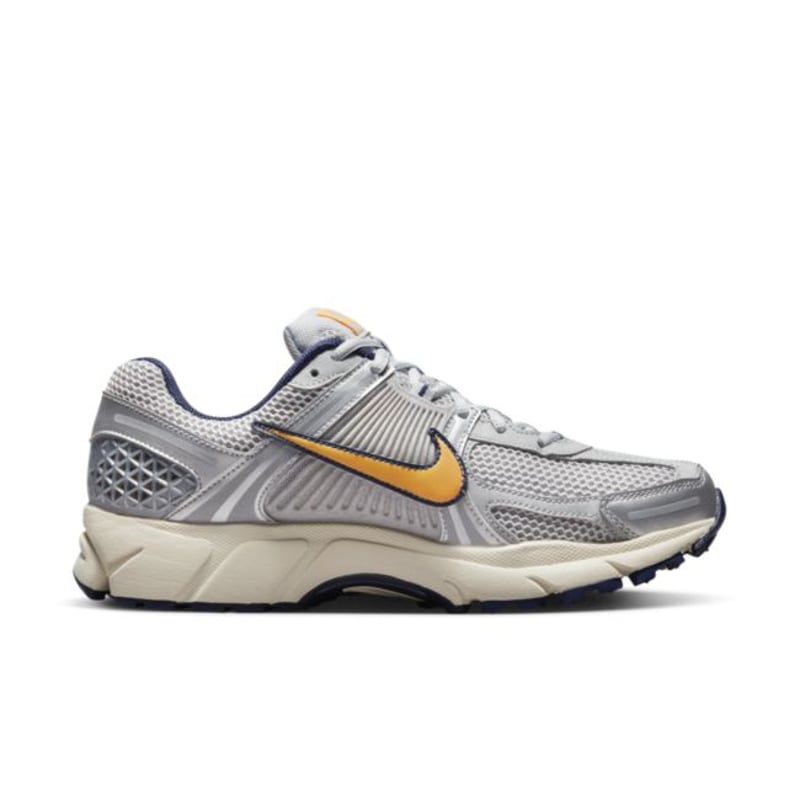 Nike Zoom Vomero 5 FJ4151-001 03