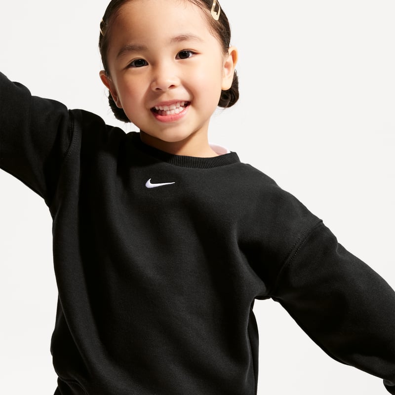 Nike Studio Fleece Oversized Crew Genser "Black & White" | Dame | | 02 | SPORTSHOWROOM