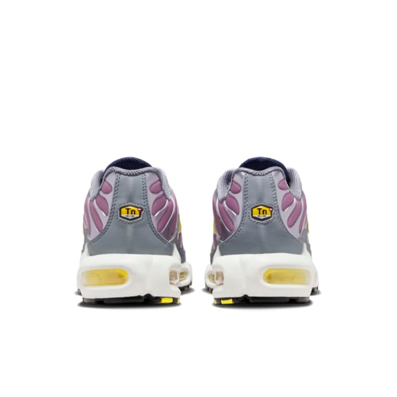 Nike Air Max Plus FN8007-500 06