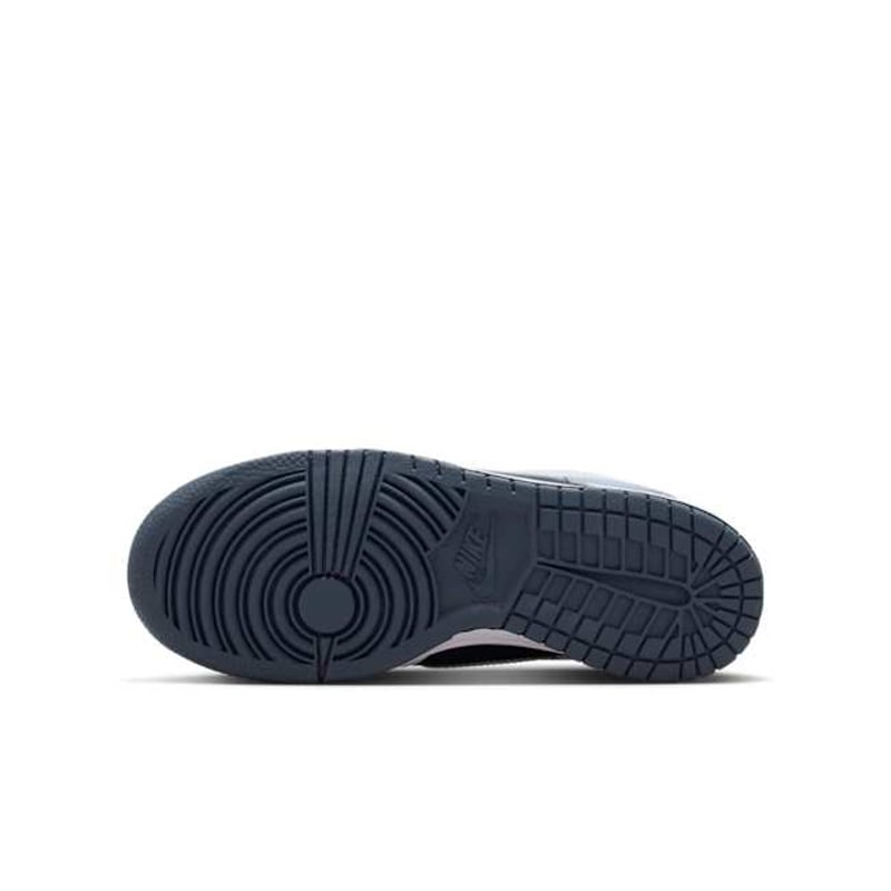 Nike Dunk Low II7639-100 02