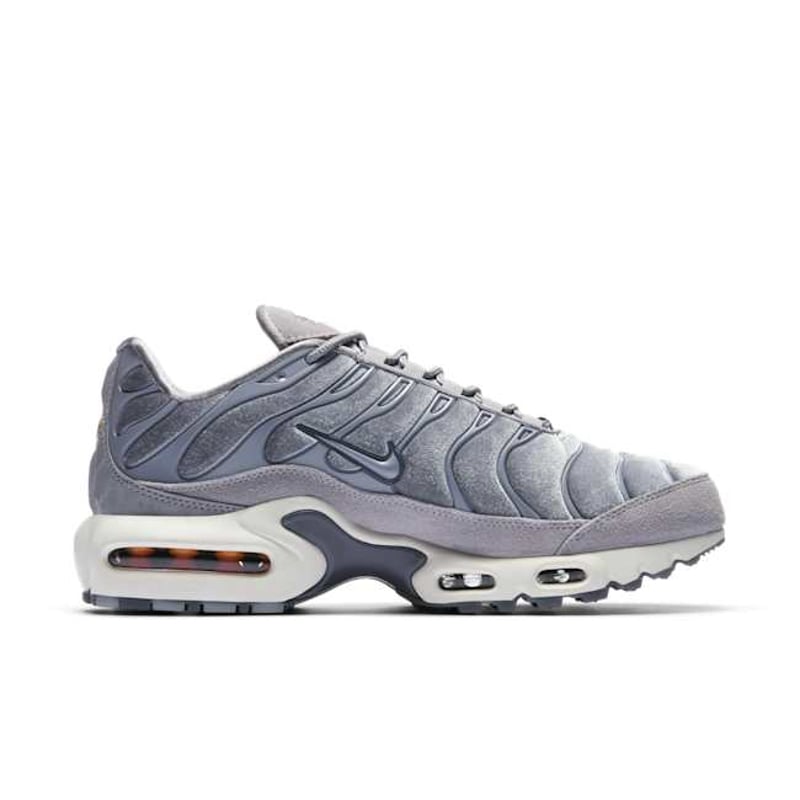 Nike Air Max Plus LX AH6788-001 03