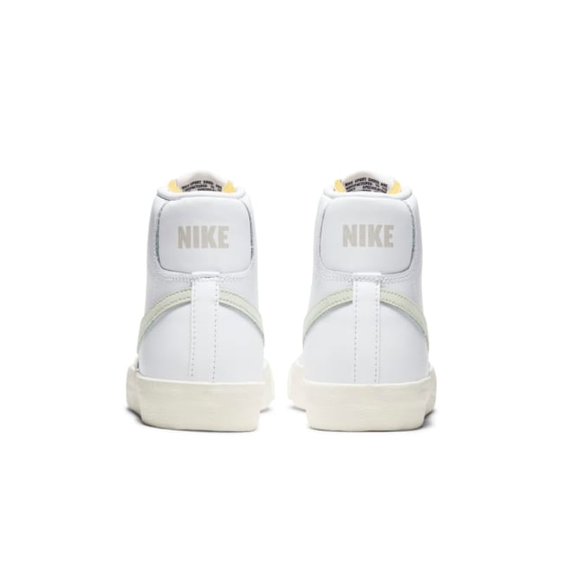 Nike Blazer Mid '77 Vintage CZ1055-106 06