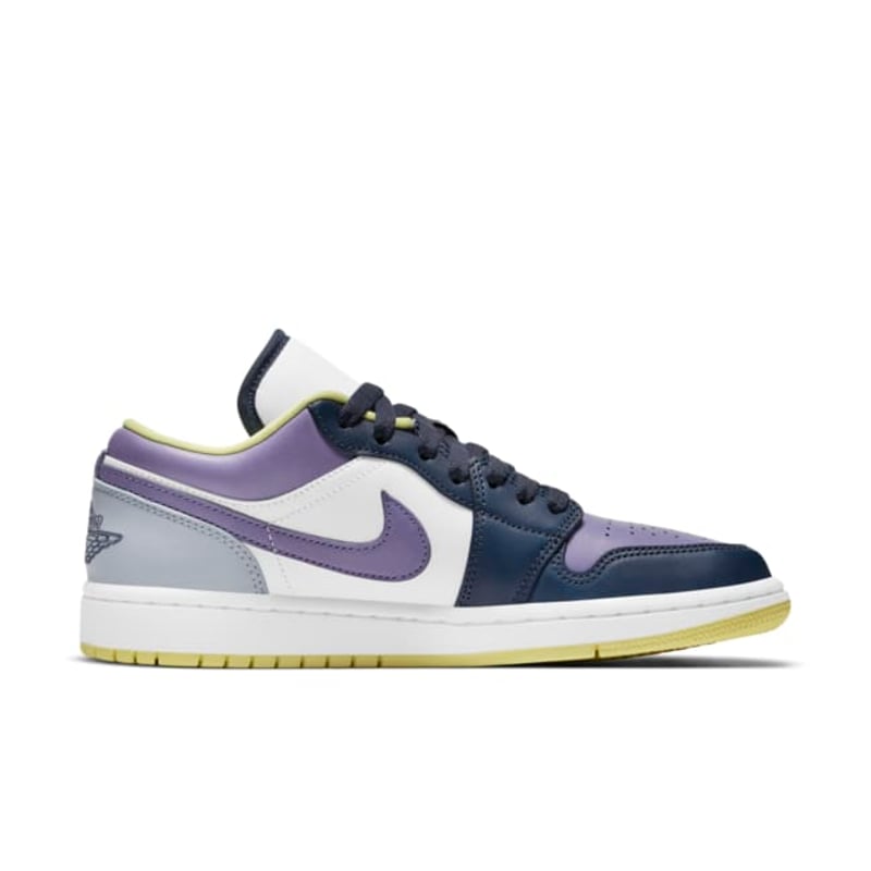 Jordan 1 Low SE DJ4342-400 03