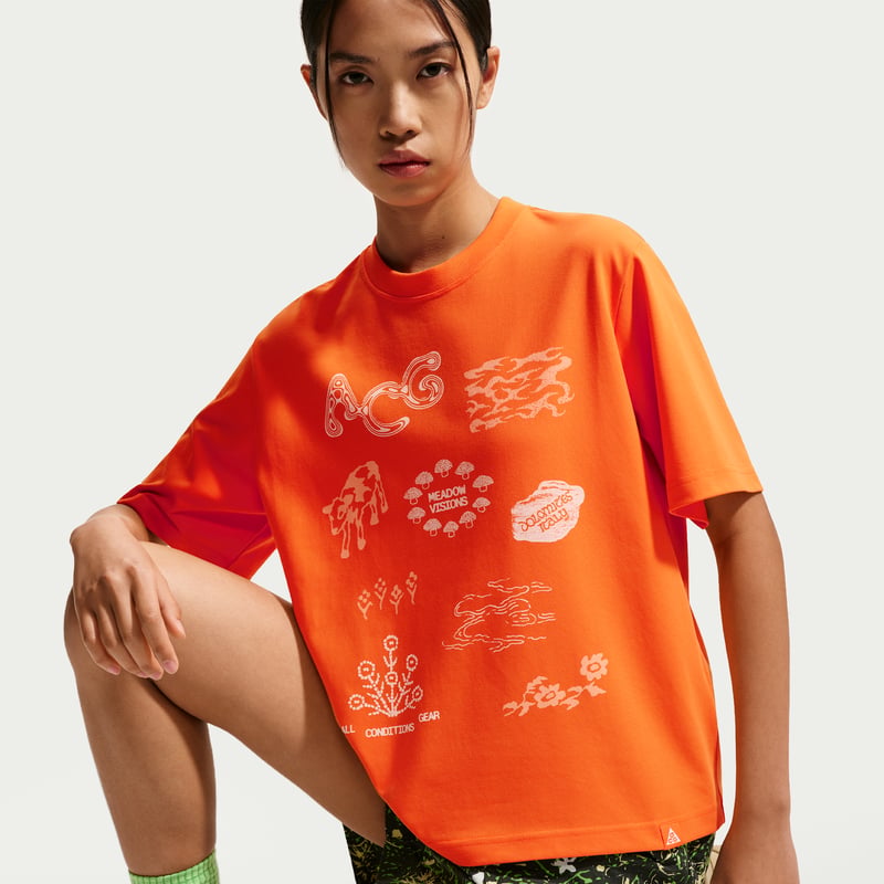 Nike ACG Dri-FIT Shirt "Safety Orange" | Women | | 03 | SPORTSHOWROOM