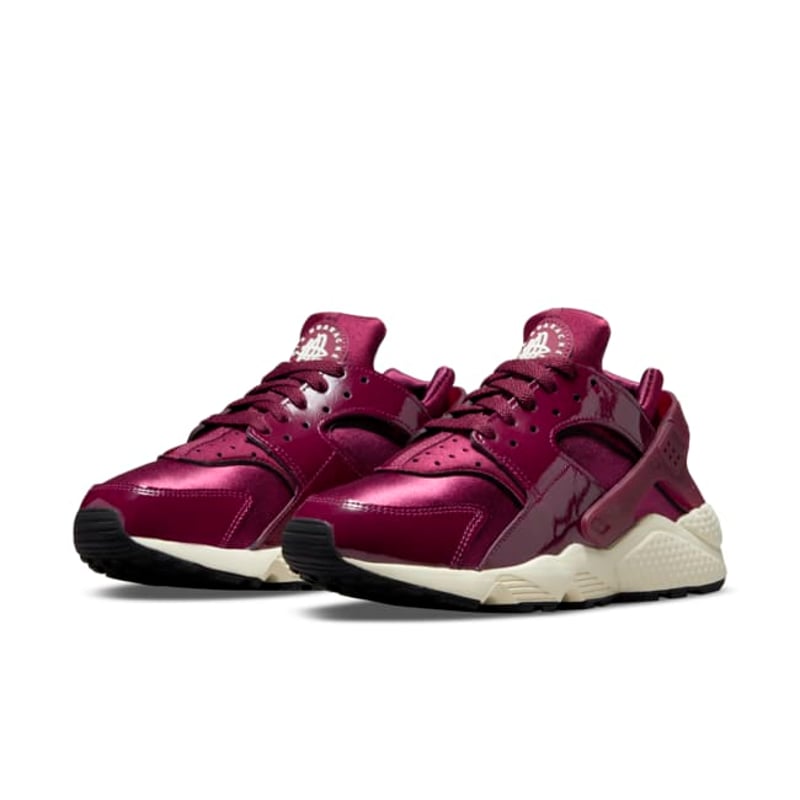 Nike Air Huarache DQ8584-600 05
