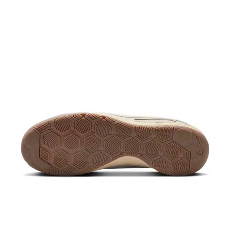 Nike Gato IB3082-133 02