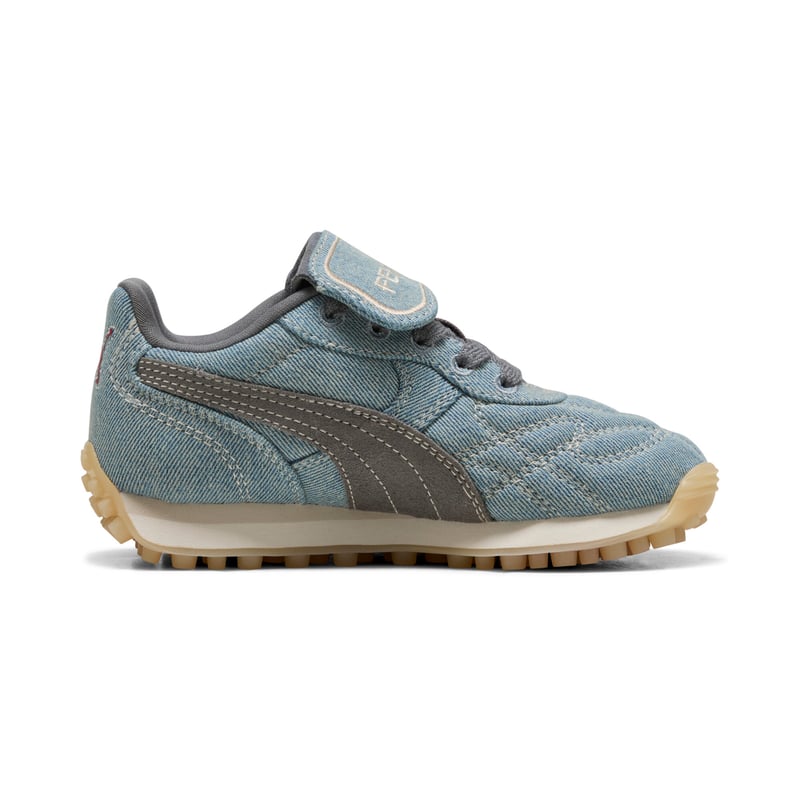 PUMA Avanti x FENTY x SMURFS 404151-01 03