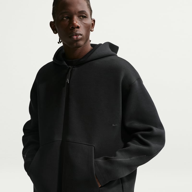 Nike Tech Fleece IF1319-010 01
