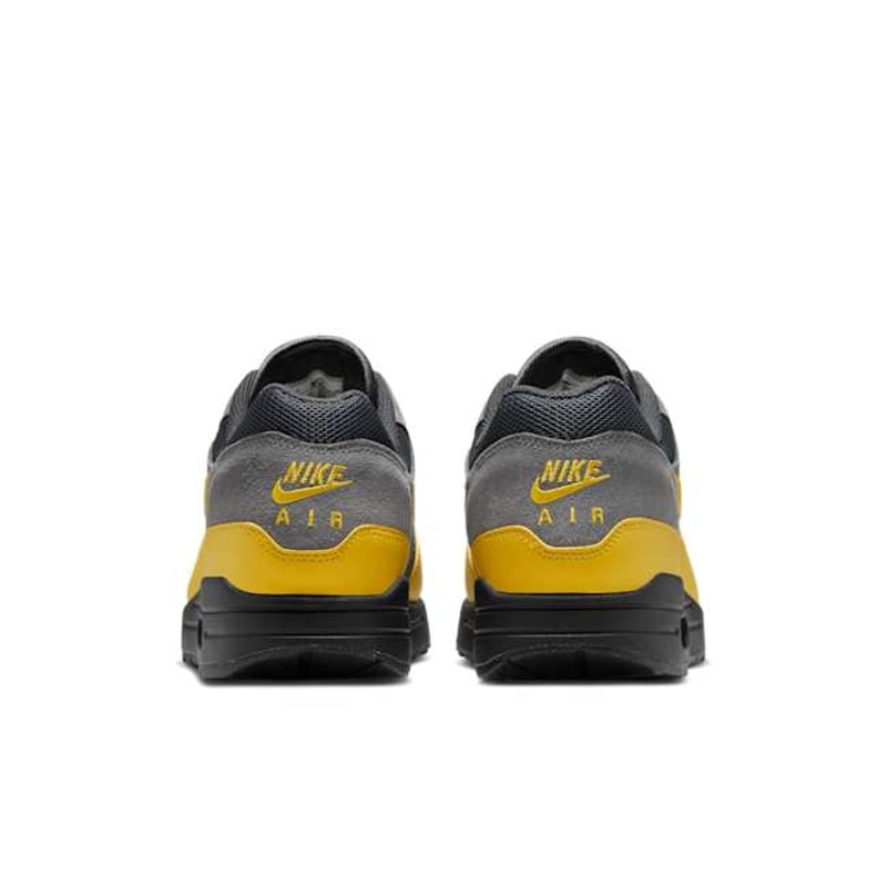 Nike Air Max 1 Essential FZ5808-014 06