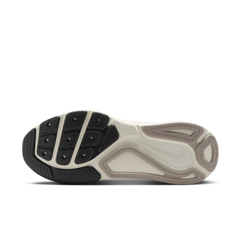 Nike Structure 26 IB5698-100 02