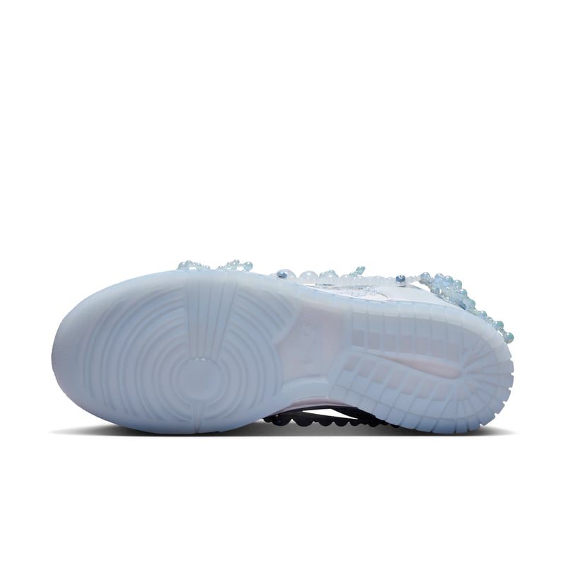 Nike Dunk Low x Susan Fang HV8575-100 02