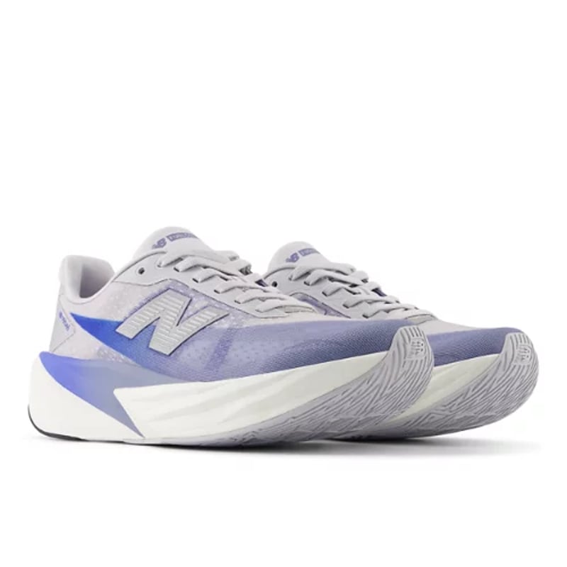 Tekaški copati New Balance FuelCell Rebel v5 "Pearl Grey & Dusk Shower" | Ženske | Tek | 02 | SPORTSHOWROOM