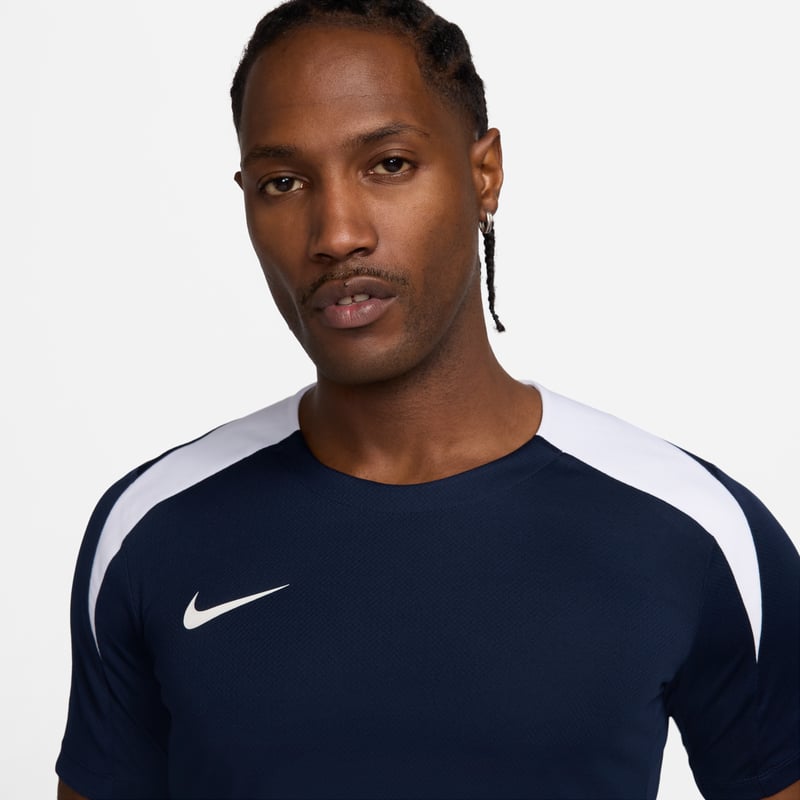 Nike Strike Dri-FIT FN2399-451 03