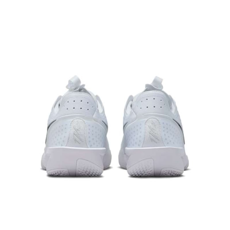 Nike G.T. Cut 3 IB4458-100 06