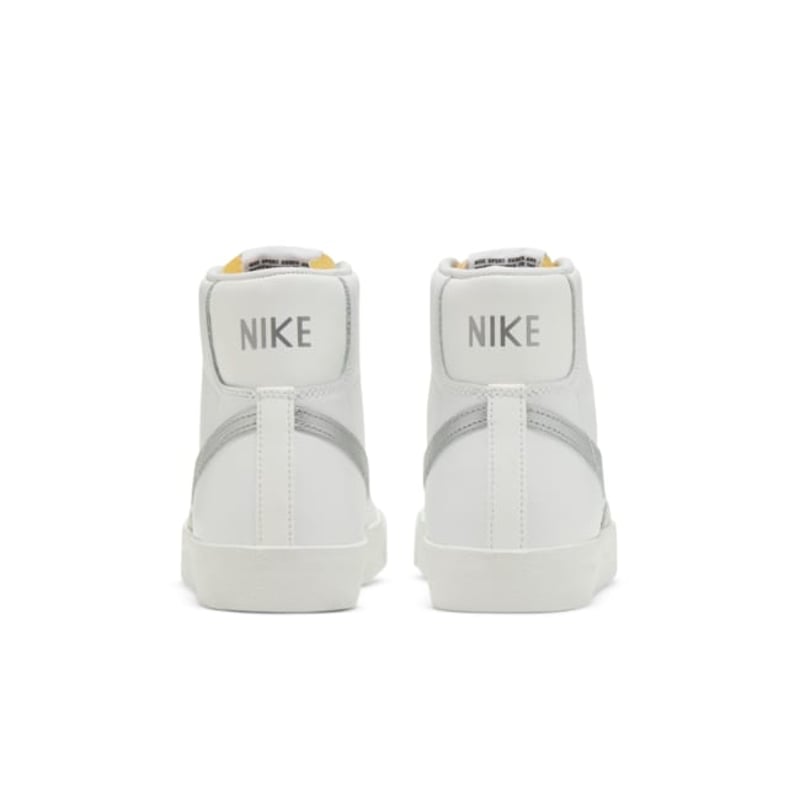Nike Blazer Mid '77 CZ1055-112 06