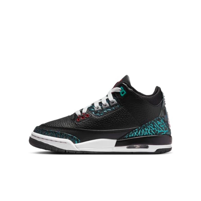 Jordan 3 Retro FV5437-001 01