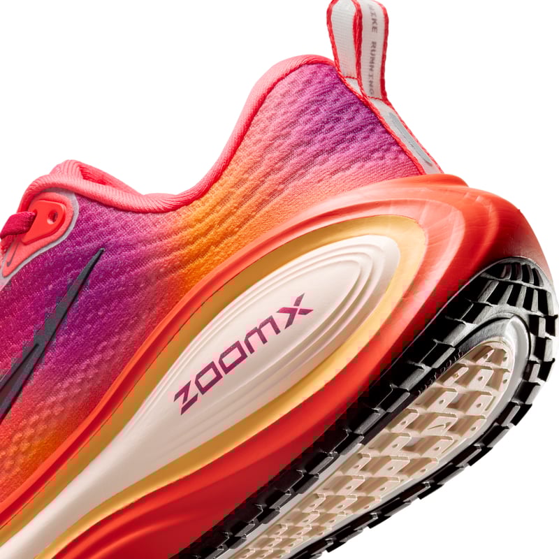 Nike Vomero Plus SE IH2091-800 08