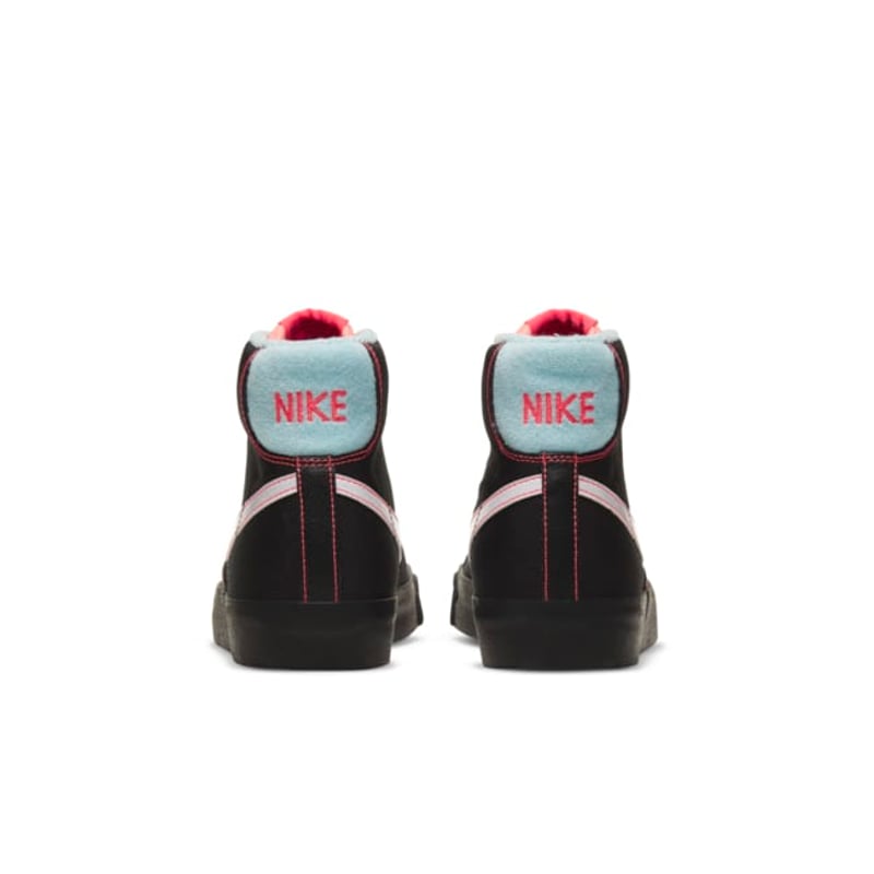 Nike Blazer Mid '77 DD7710-001 06