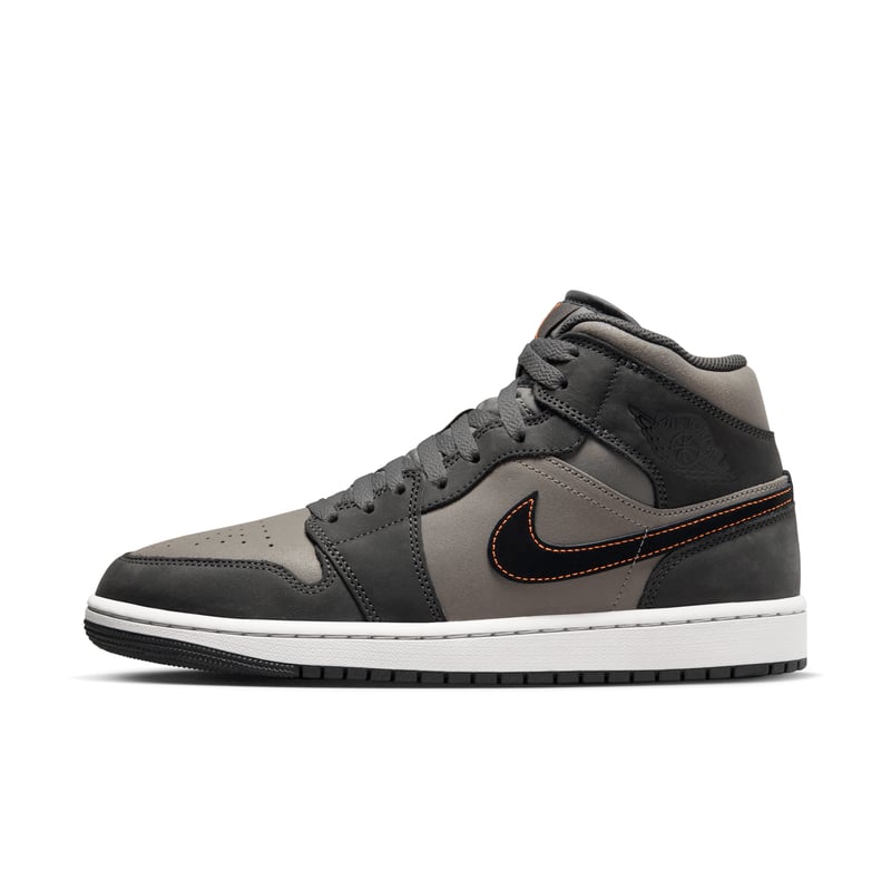 Jordan 1 Mid SE FQ8338-017 01