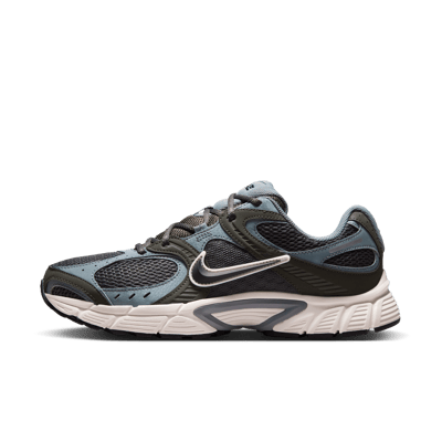 Tenisky Nike V5 RNR "Black & Newsprint" | Muži | Sportstyle | 01 | SPORTSHOWROOM
