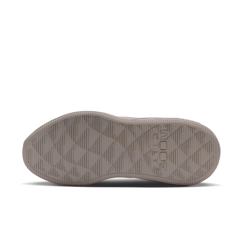Nike Bella 7 Trainingsschuhe "Platinum Violet & Metallic Silver" | Damen | Training | 02 | SPORTSHOWROOM