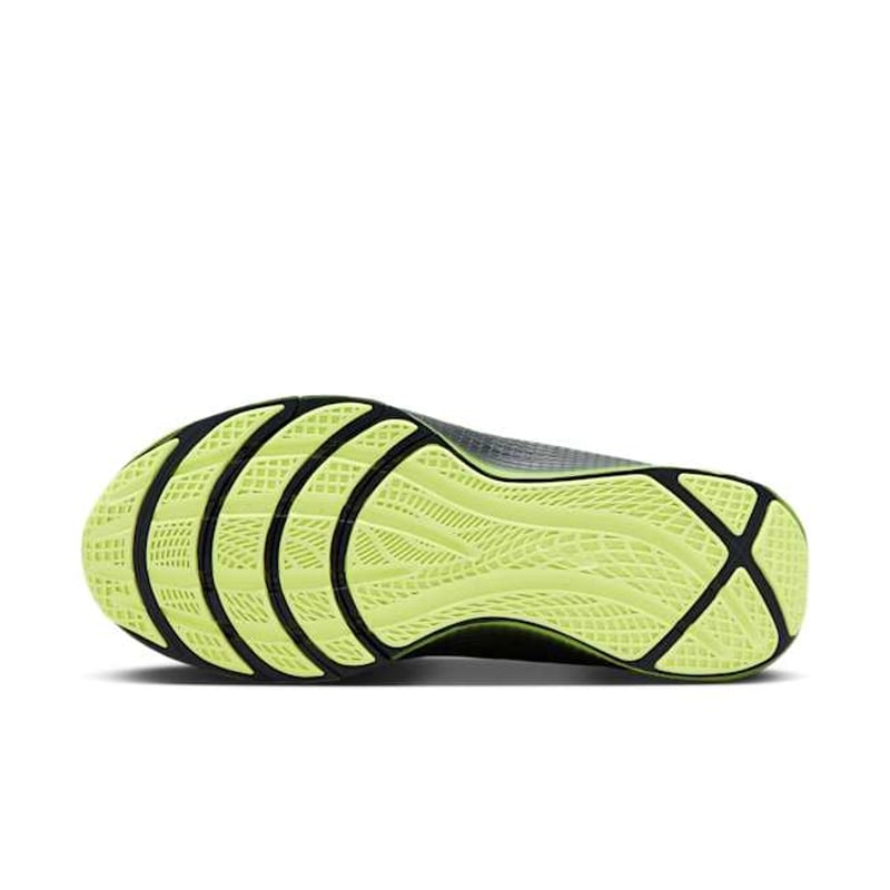 Nike LeBron TR1 FJ6151-001 02