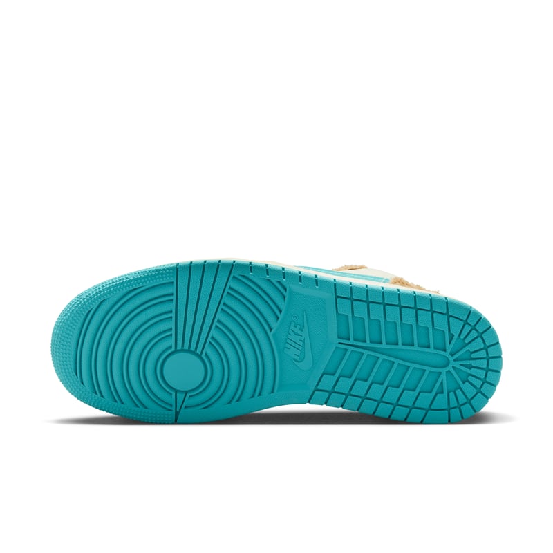Jordan 1 Low SE HF4983-252 02
