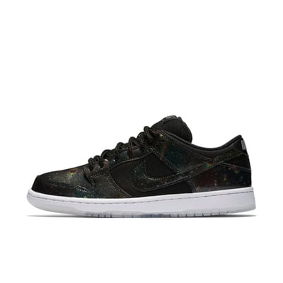 Nike SB Dunk Low TRD QS 883232-001 01