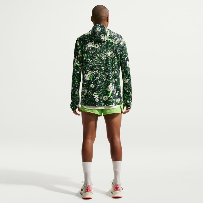 Nike ACG "Solar Chase" Dri-FIT UV Protection Hooded Top "Mean Green & Black Spruce" | Men | Outdoor | 05 | SPORTSHOWROOM