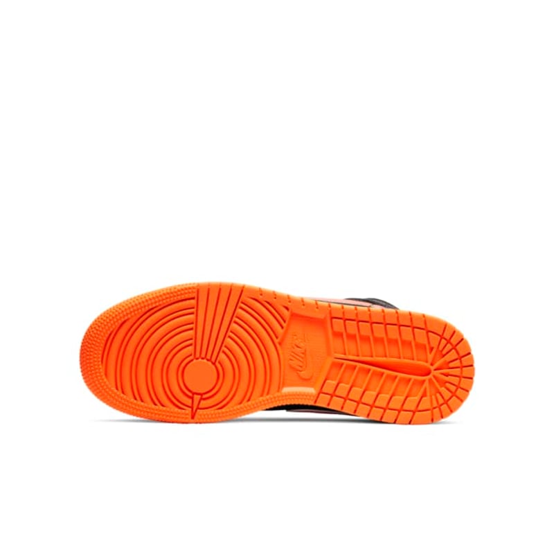Jordan 1 Mid 554725-083 02