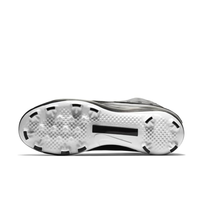 Jordan 13 Retro MCS Cleat AJ8016-001 02