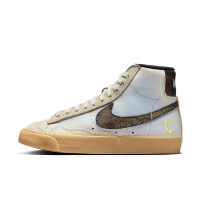Nike Blazer Mid '77 Premium FQ8173-104