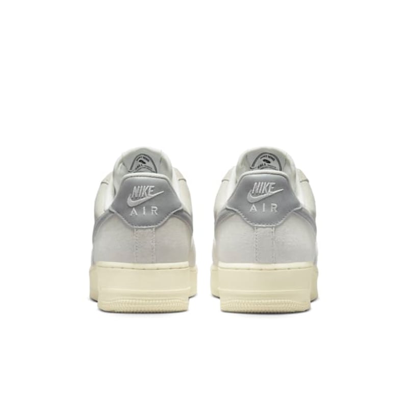 Nike Air Force 1 '07 LV8 DO9801-100 06