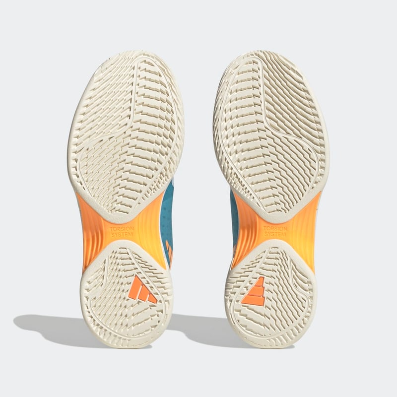 adidas Avacourt HQ8403 03