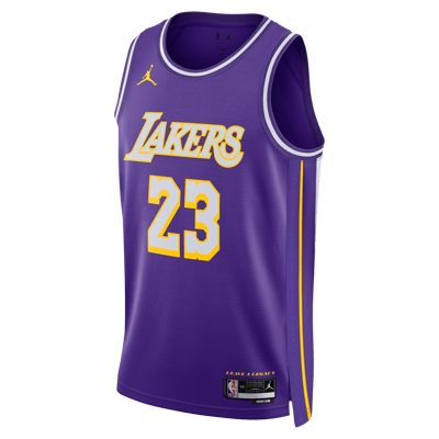 Nike Los Angeles Lakers 2025/26 Statement Edition Dri-FIT NBA Swingman LeBron James HM4877-504 01