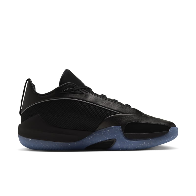Jordan Triangle Basketballschuhe "Black & Metallic Silver" | Herren | Basketball | 03 | SPORTSHOWROOM