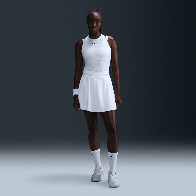 NikeCourt Ace Advantage Dri-FIT