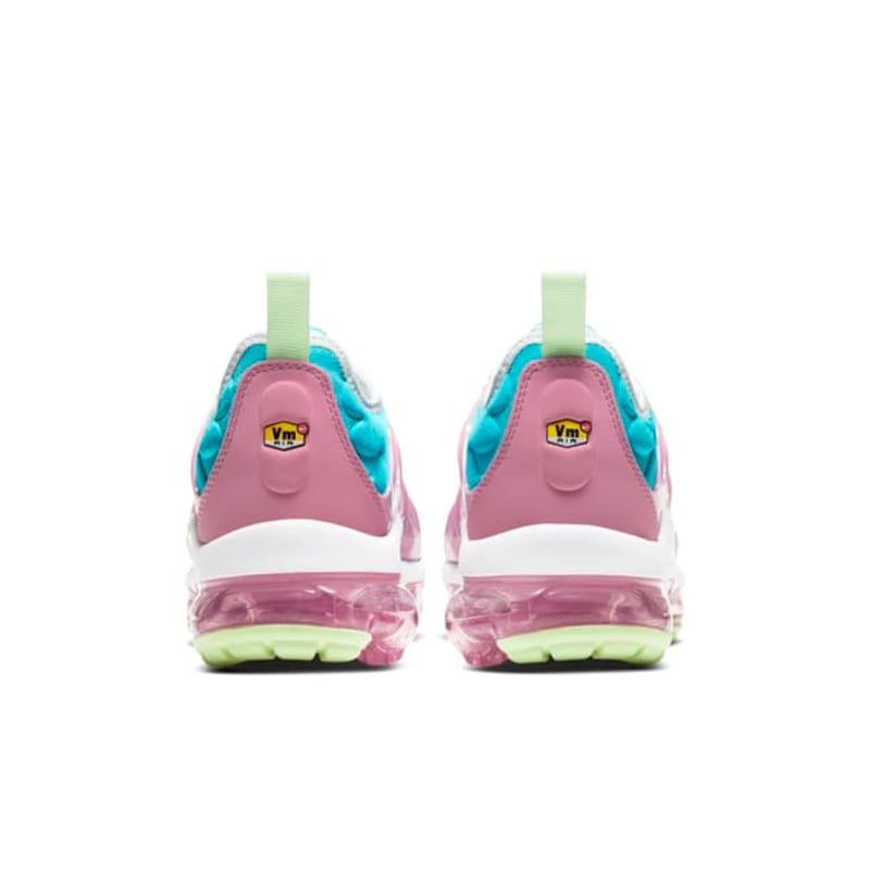 Nike Air VaporMax Plus CW7014-100 06