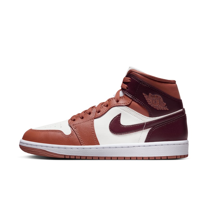 Jordan 1 Mid BQ6472-200 01