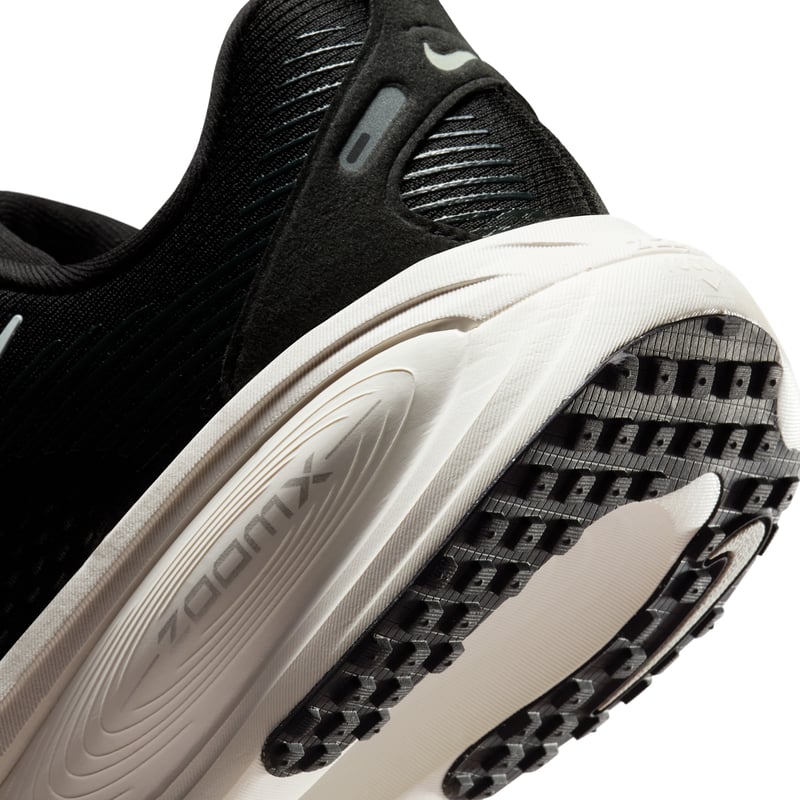 Nike Vomero 18 (Extra Wide) IF0515-002 08