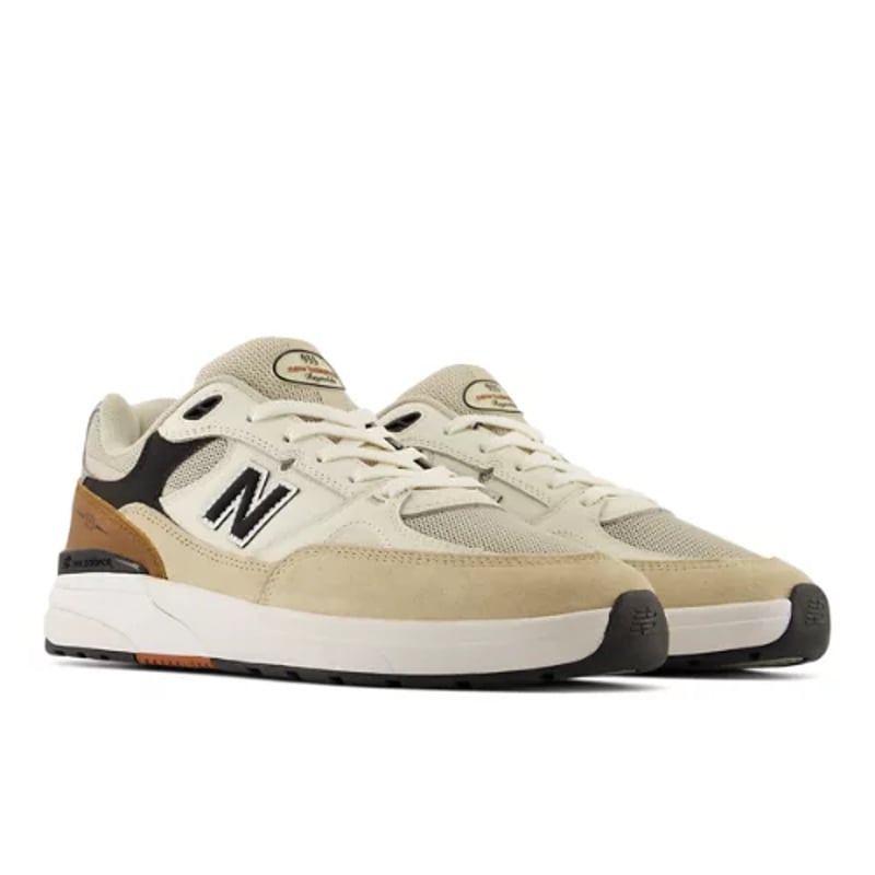 New Balance Numeric Andrew Reynolds 933 skeittikengät "Quicksand & Sea Salt" | Miehet | Rullalautailu | 02 | SPORTSHOWROOM