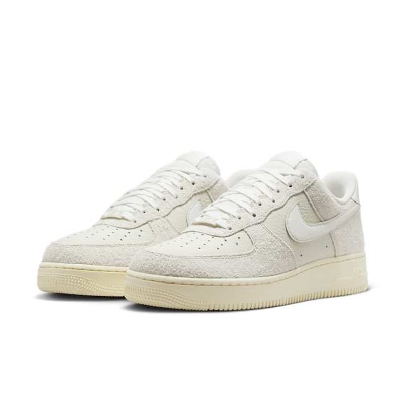 Nike Air Force 1 '07 HF2897-001 05