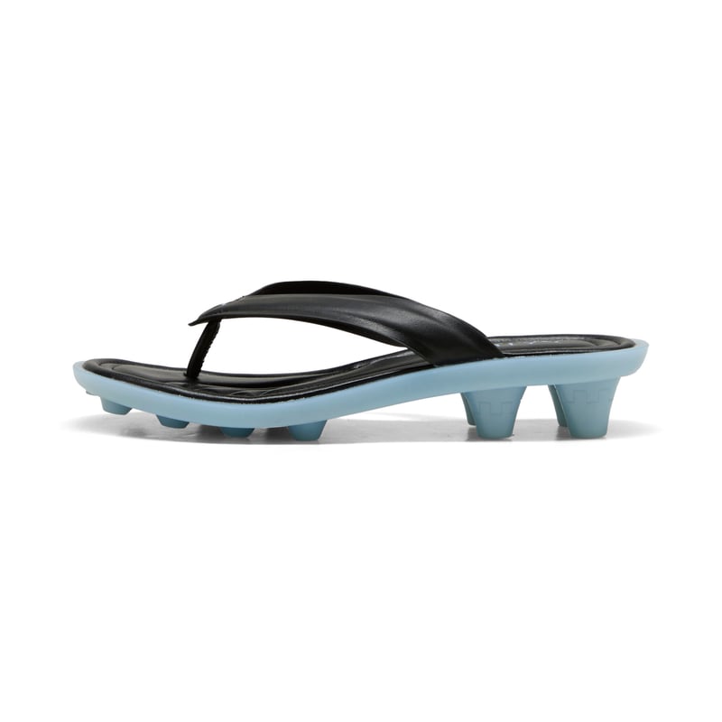 PUMA Cat Cleat Slides x FENTY 404770-02 01