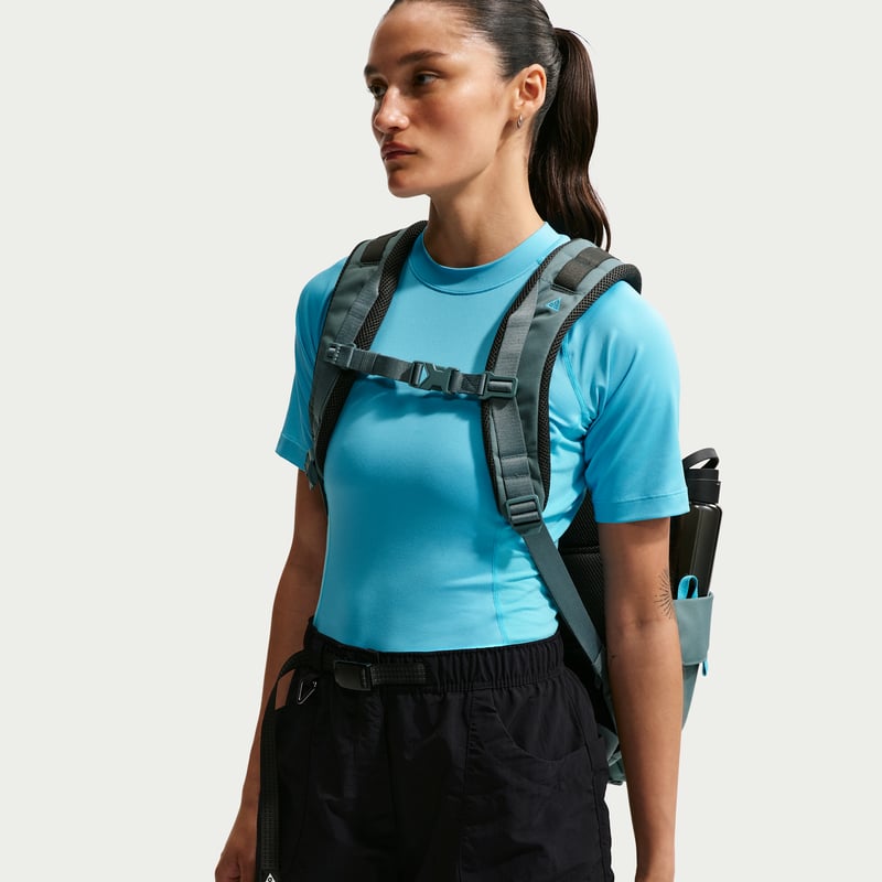 Nike ACG 'Dolomiti' IF0970-010 04