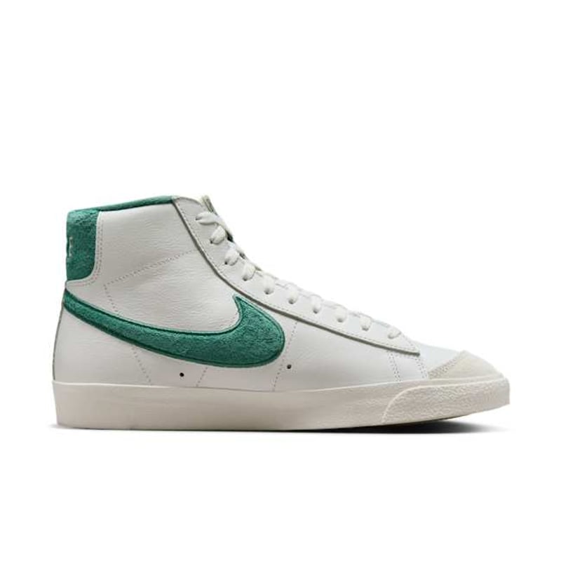 Nike Blazer Mid '77 FN5822-100 03
