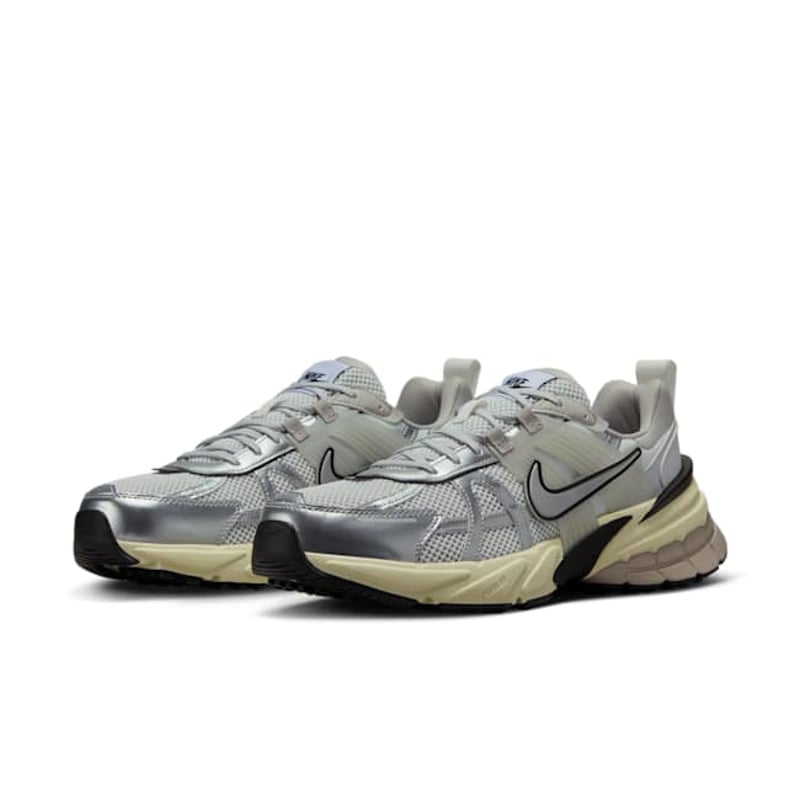 Nike V2K Run HJ4497-100 06