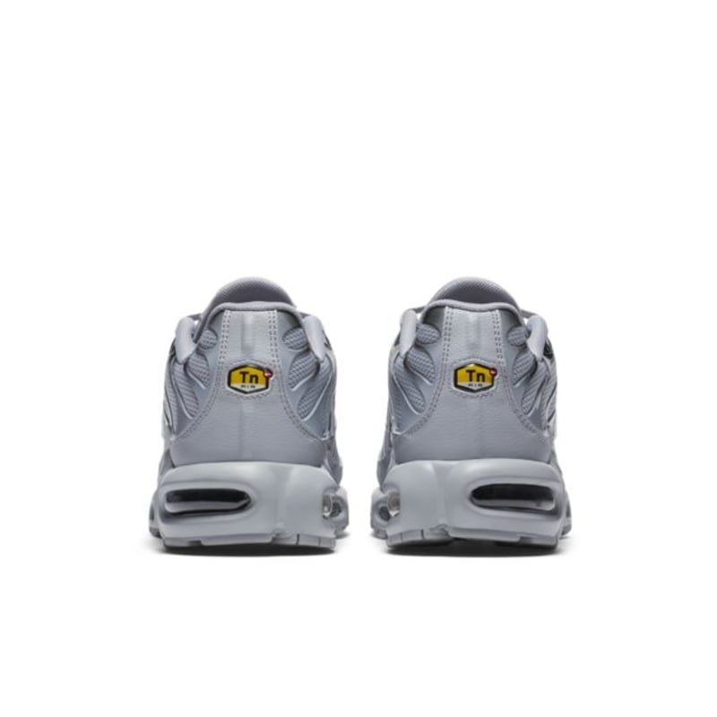 Nike Air Max Plus 852630-021 06