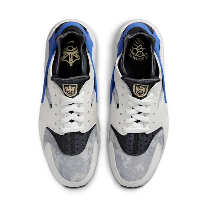 Nike Air Huarache Premium DR0286-100 04