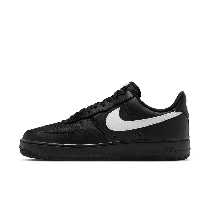 Nike Air Force 1 '07 LV8 Ripstop Sneaker "Black & White" | Herren | Sportstyle | 01 | SPORTSHOWROOM