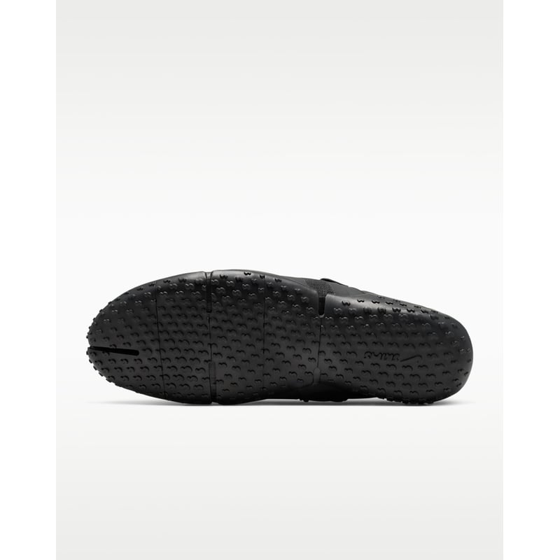 NikeSKIMS Rift Mesh IO7694-001 06